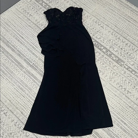 🖤 Badgley Mischka Laced Sweetheart Gown – Size 6 🖤 - Picture 6 of 13